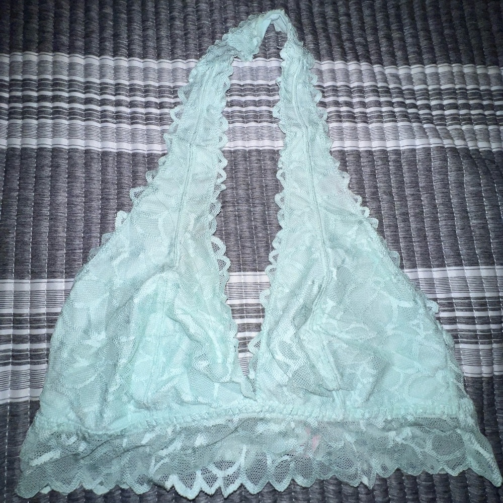 PINK Victoria's Secret Green Lace Halter Bra